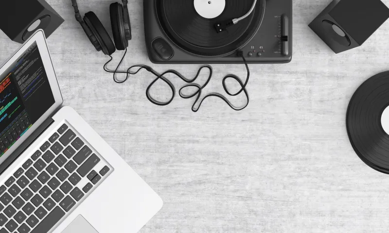 Stolen Goods, New Tricks: How Today's Producers Are Flipping Samples With AI and Changing Hip-Hop Forever