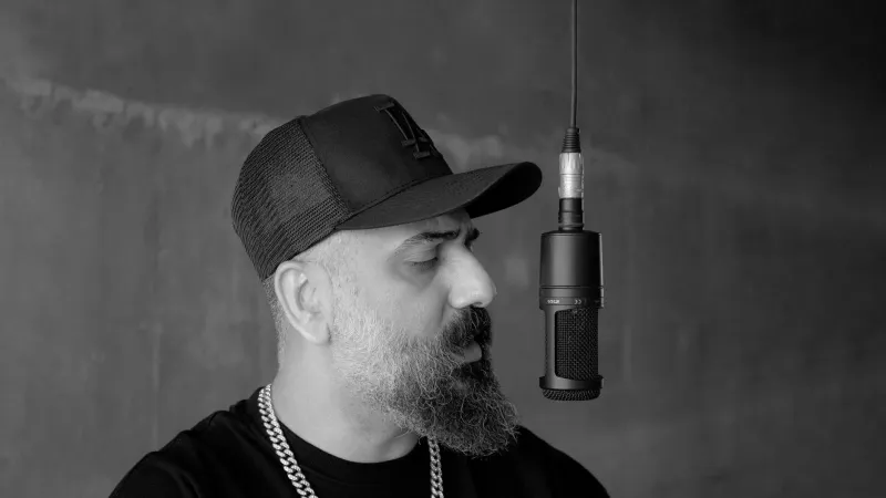 Eight Bars and Out: How the Algorithm Killed the Verse and What Hip-Hop Lost in the Process